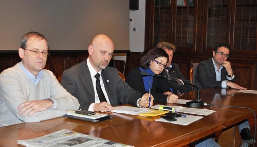 l'assessore Giacomo Grandolfo in primo piano durante un'audizione in Commissione l'assessore Giacomo Grandolfo in primo piano durante un'audizione in Commissione