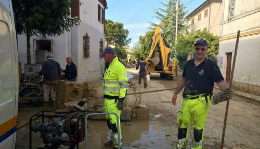 la protezione civile veneziana in soccorso nelle Marche la protezione civile veneziana in soccorso nelle Marche