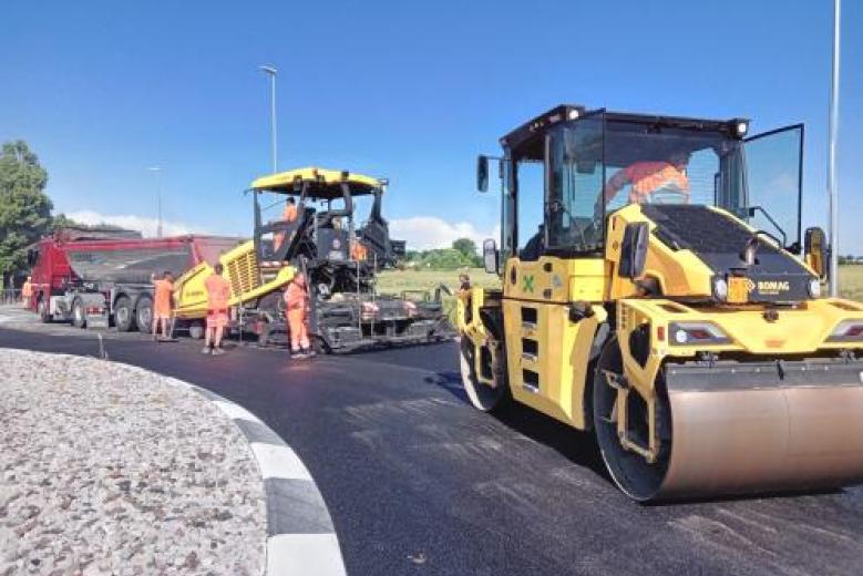 sfalcio erba asfaltature asfaltature strade provinciali