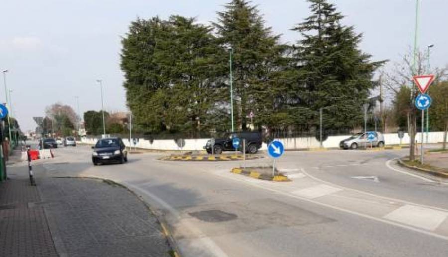 opere pubbliche rotonda salzano